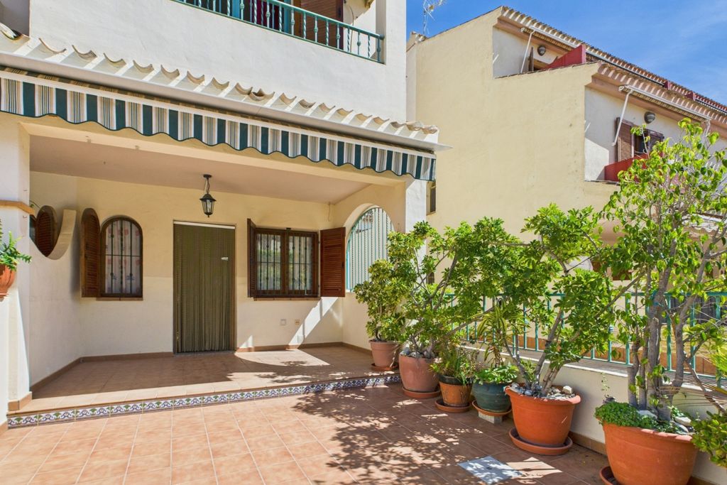 Property photo 2 of 30