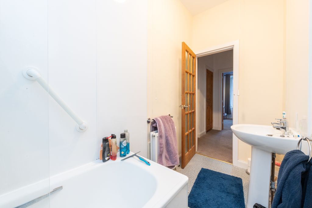 Additional image 9 of 2 bed flat for saleDuke Street, Hawick TD9