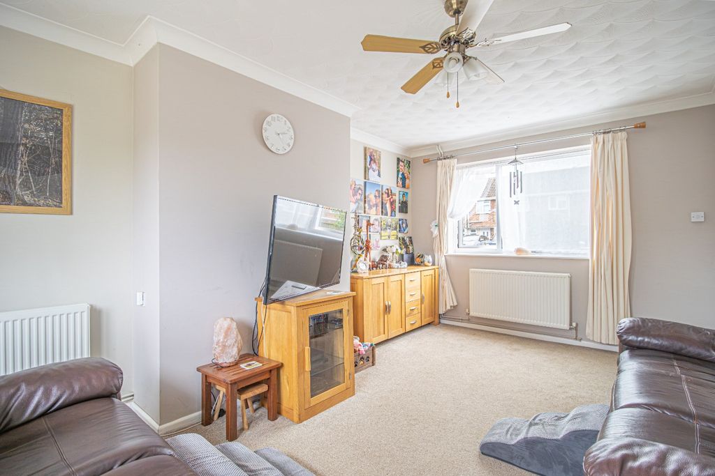 Property photo 3 of 22 5414806