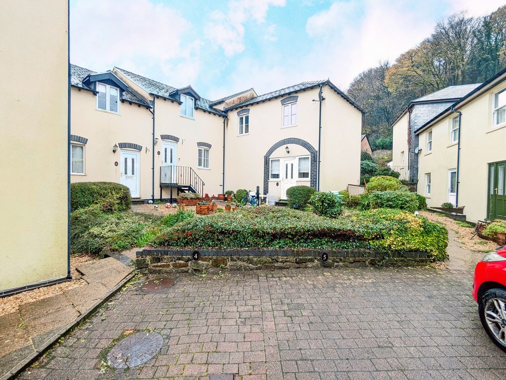 Property photo 2 of 10 Not Specified