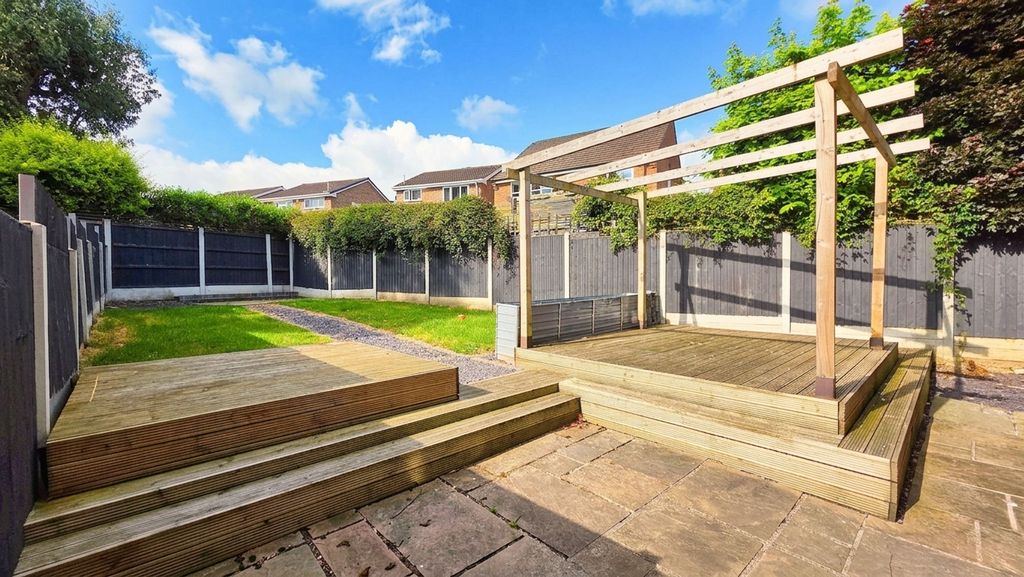 Property photo 2 of 18 Rear Garden
