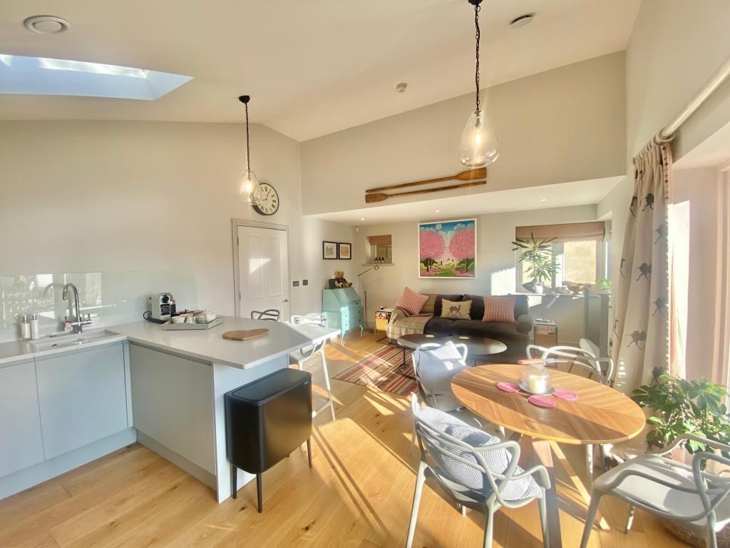 Property photo 1 of 9 Living Room 1