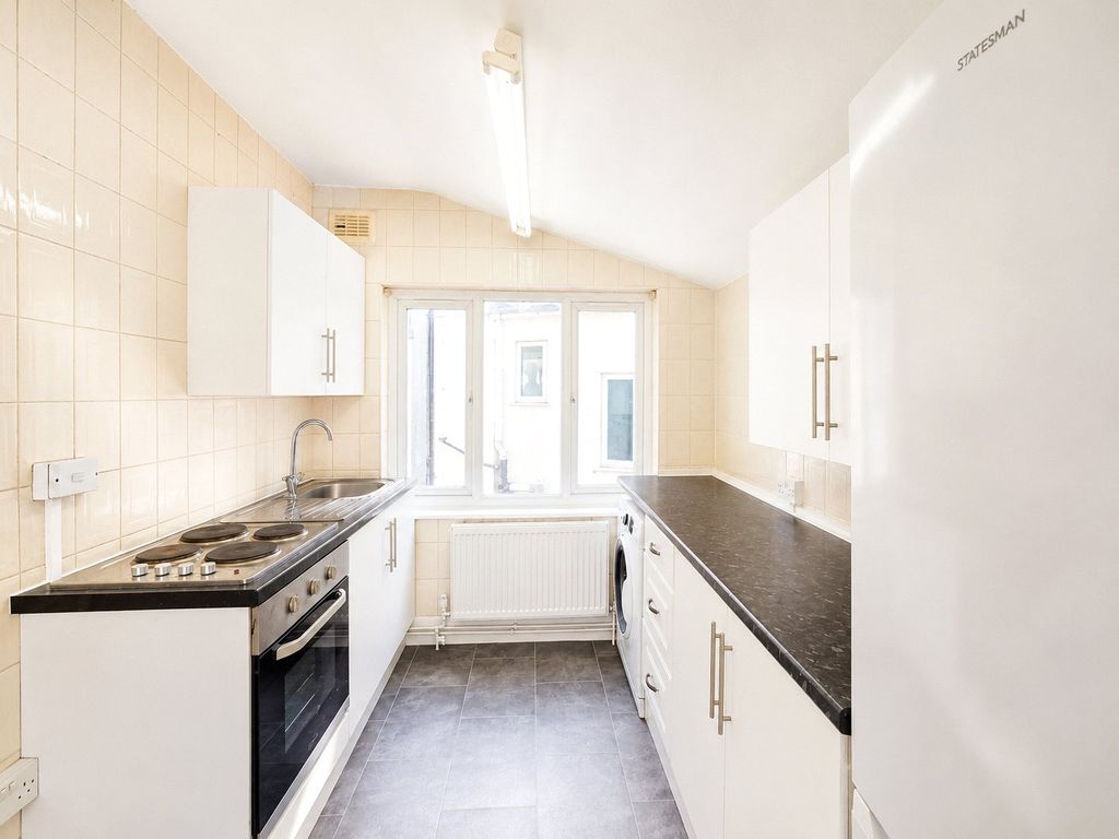 Property photo 3 of 7 Picture No. 04