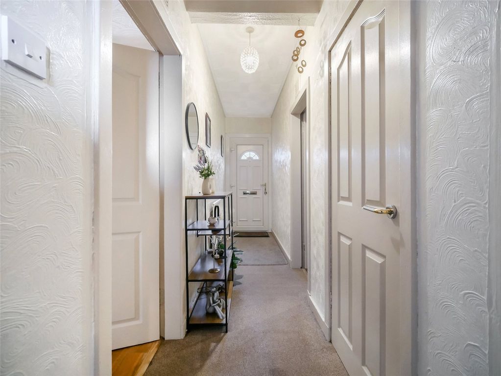 Property photo 3 of 21 Picture No. 20