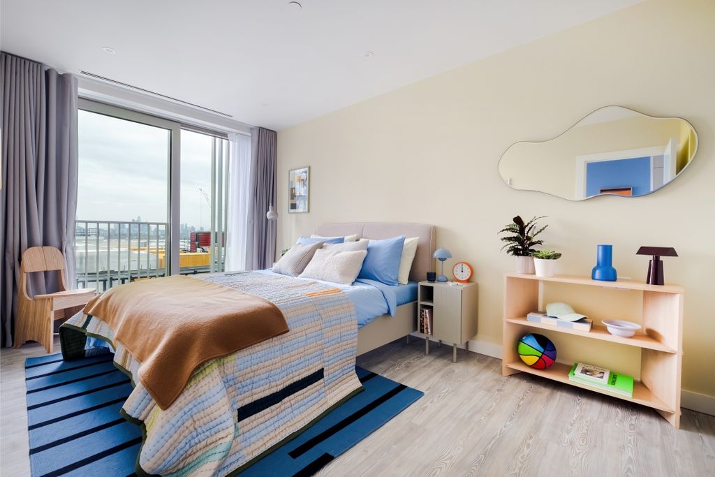 Property photo 2 of 8 Apt-142-Coppermak...