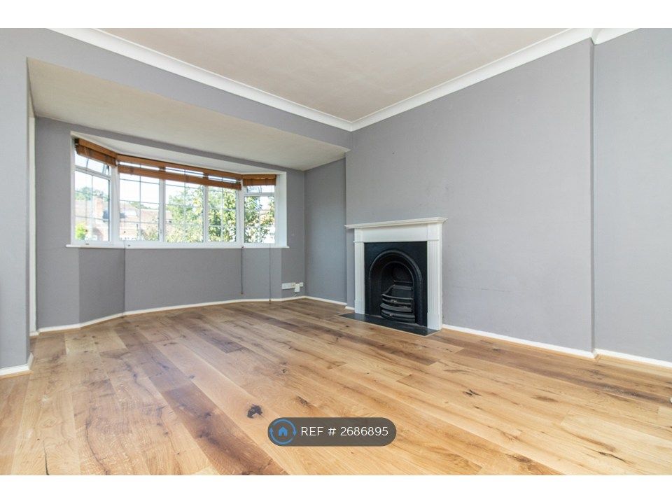 Property photo 3 of 12 Living Room