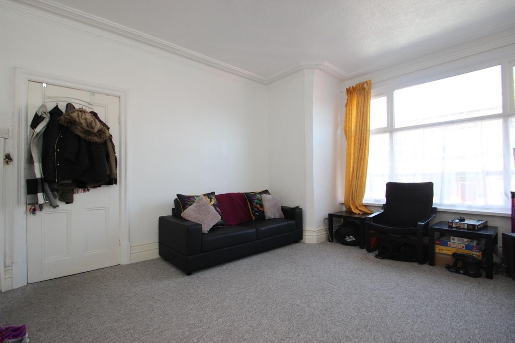 Property photo 3 of 7 0 General