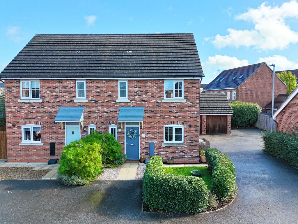 Property photo 2 of 16