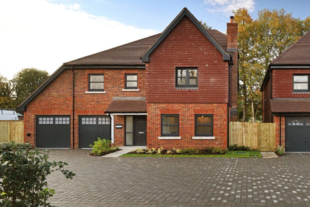 Property photo 1 of 19 Picture No. 23