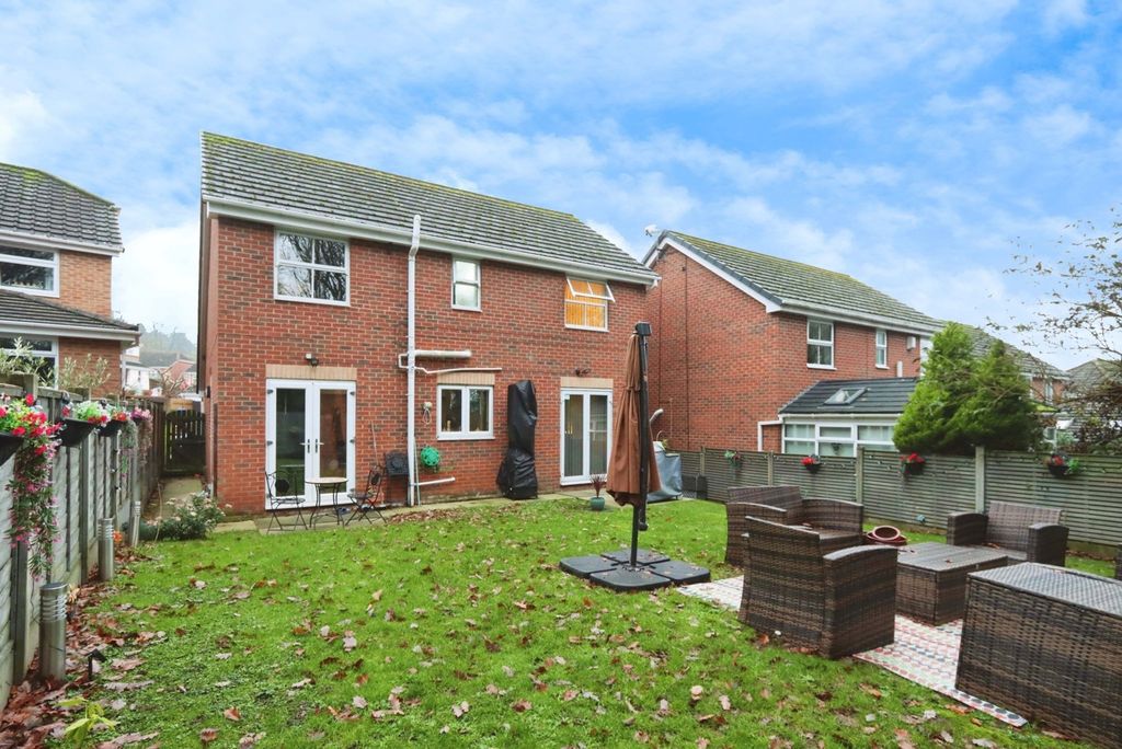 Property photo 2 of 22 Pbox-Img.Jpg