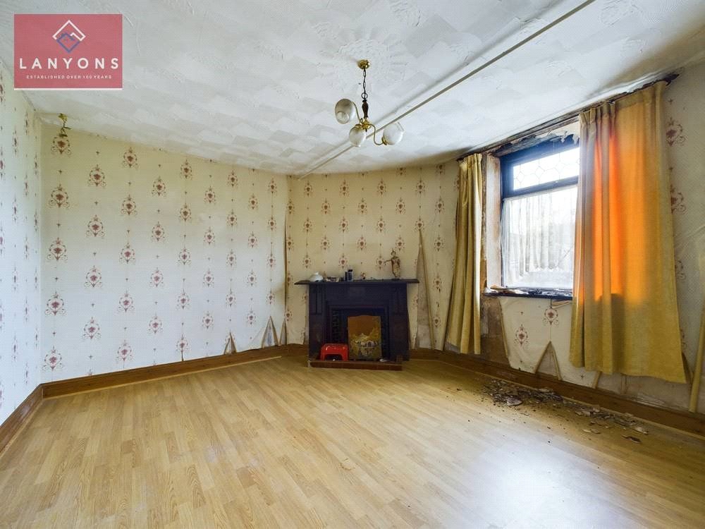 Property photo 3 of 10 Picture No. 06