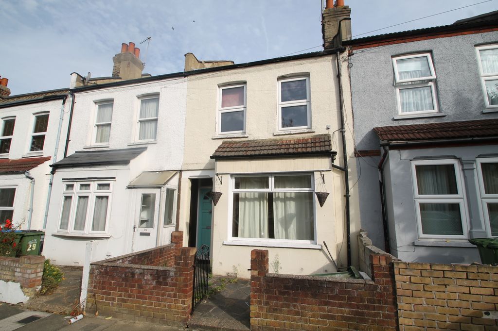 Property photo 1 of 6 Malton Street London, Se18 Draft