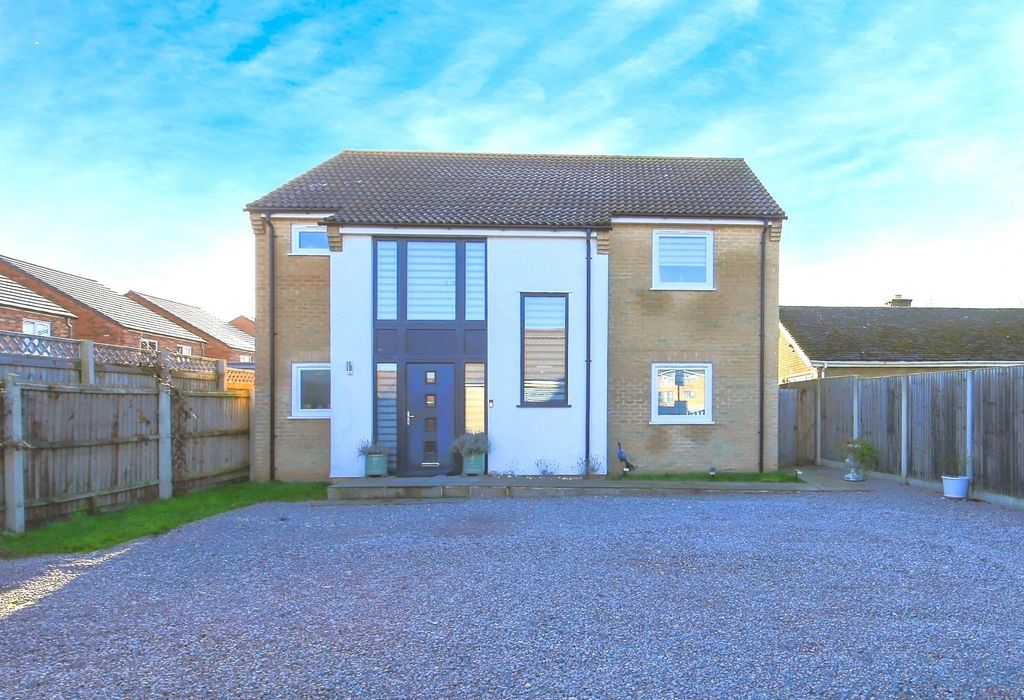 Property photo 1 of 19