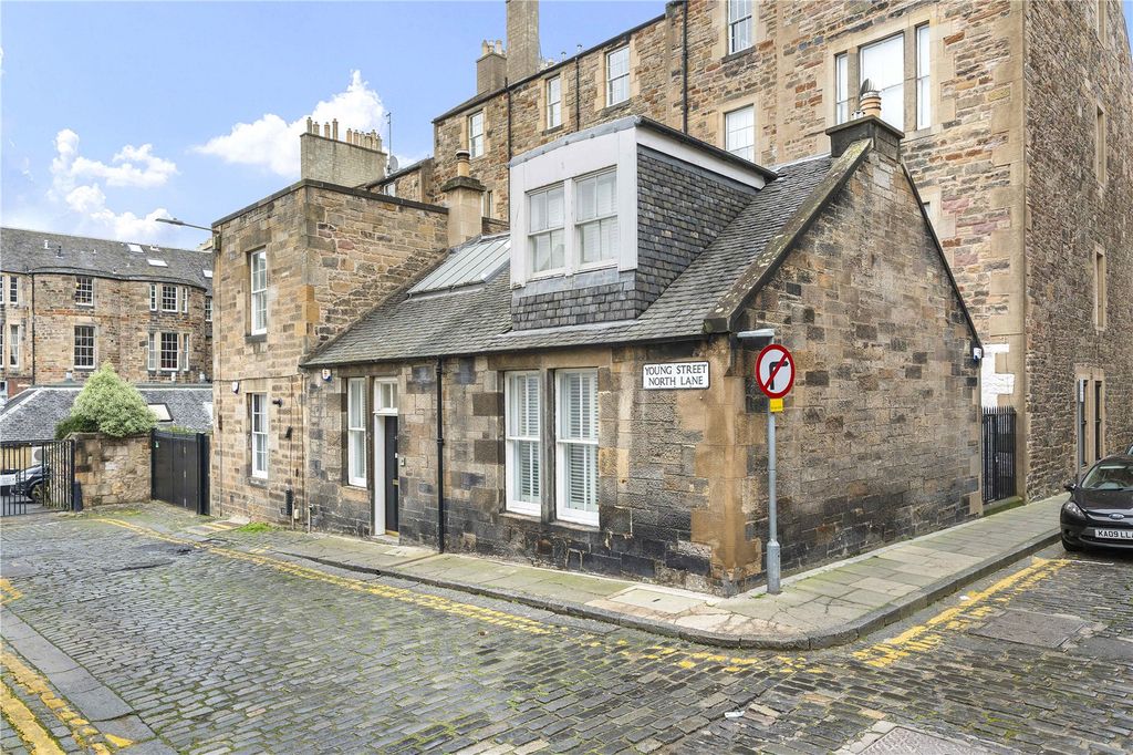 Property photo 2 of 22 Front External