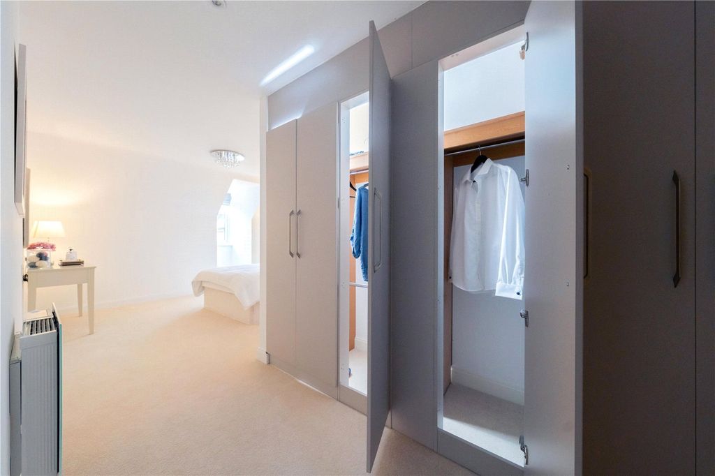 Additional image 7 of 1 bed flat to rentBirch Place, Dukes Ride, Crowthorne, Berkshire RG45