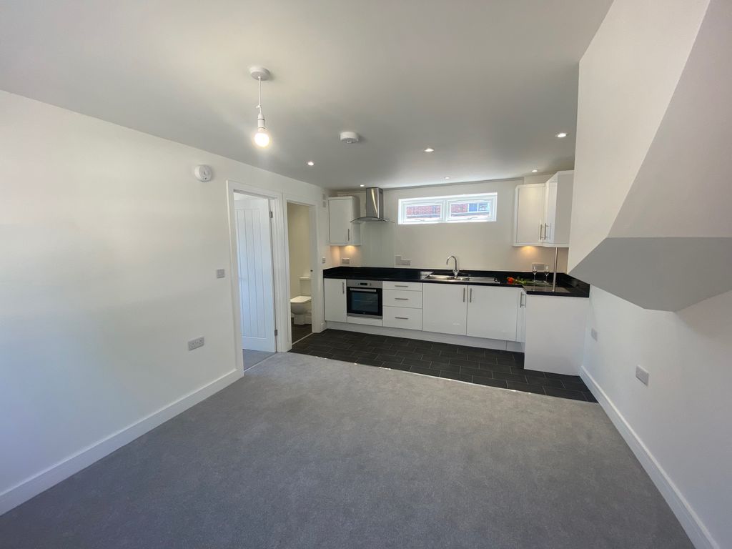 Property photo 2 of 5 Living Room