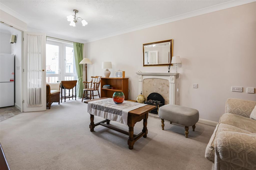 Property photo 2 of 11 4_79314.Jpg