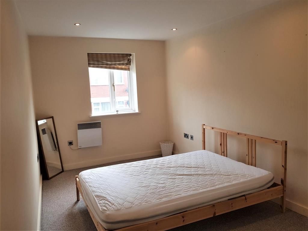 Property photo 3 of 8 Bedroom 2