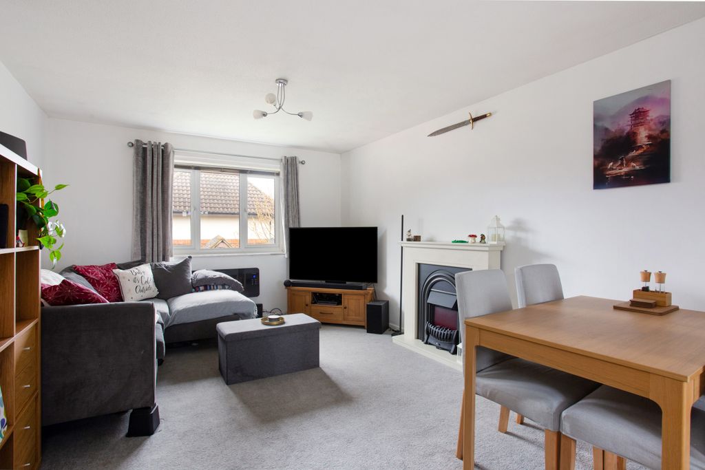 Property photo 2 of 11 Reception Room