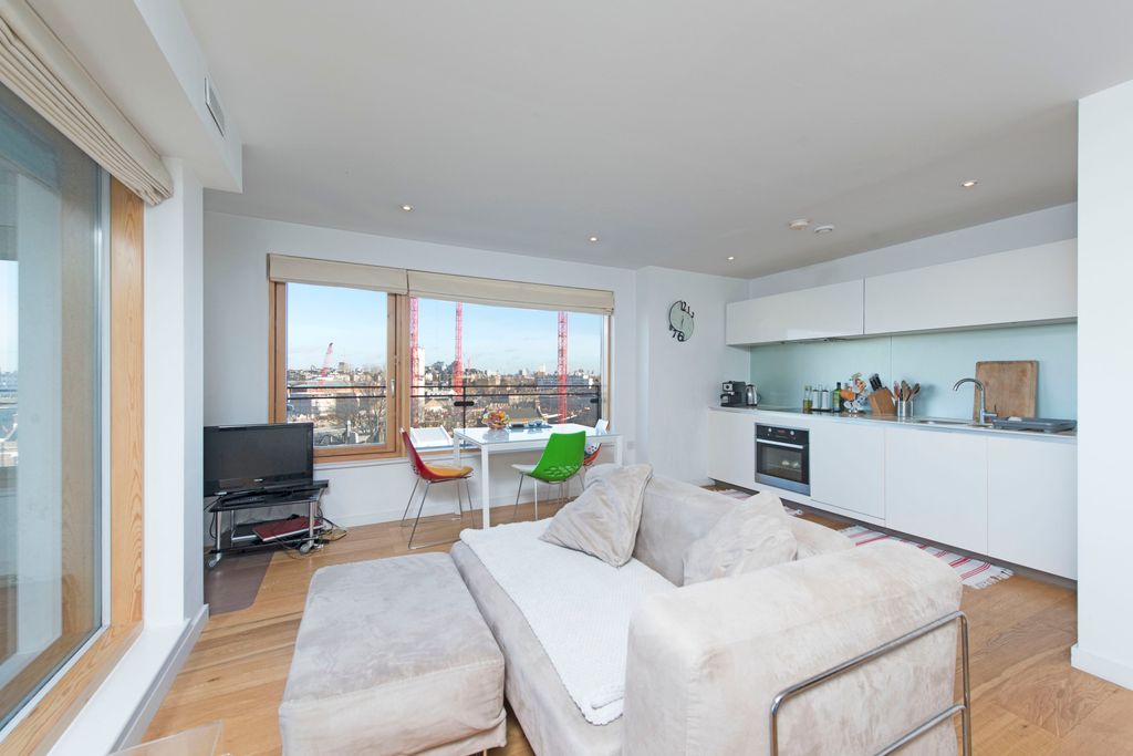 Property photo 1 of 6 1