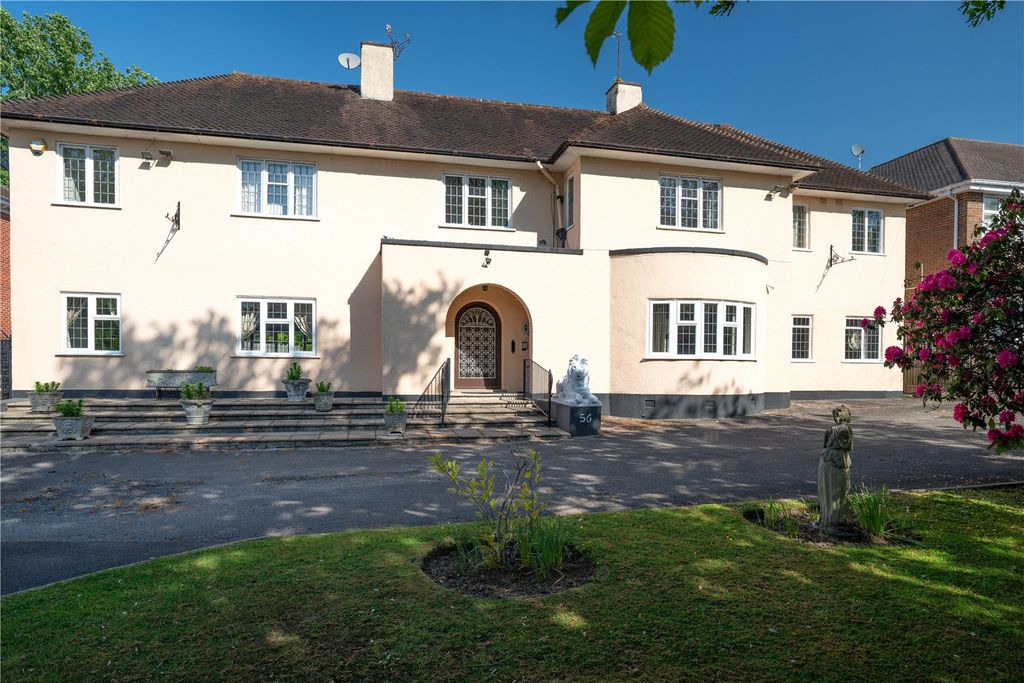 Property photo 2 of 16 Frontage