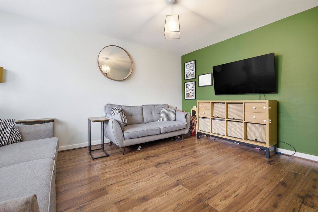 Property photo 2 of 25 Gallery