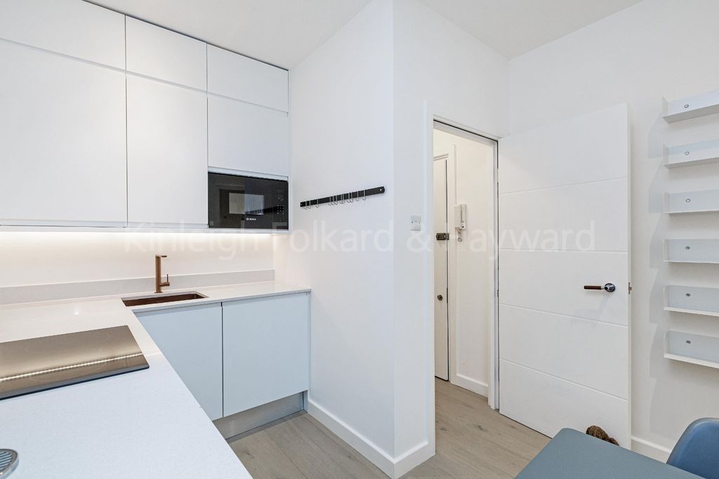 Property photo 2 of 10 Picture No. 02
