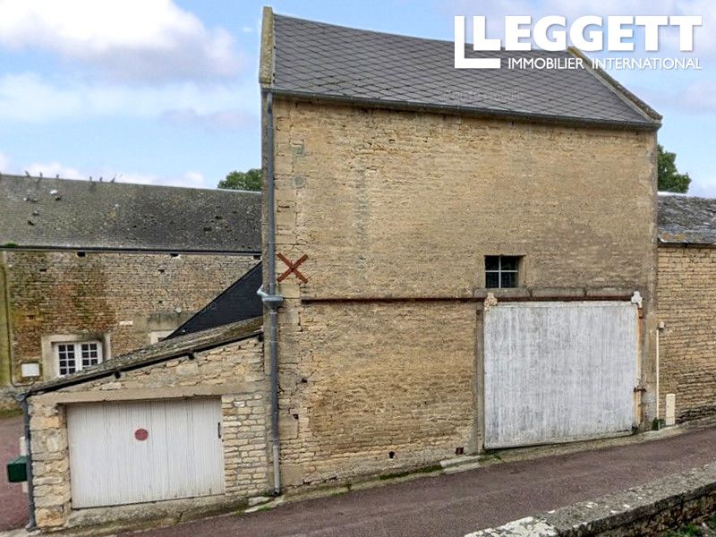 Property photo 1 of 10