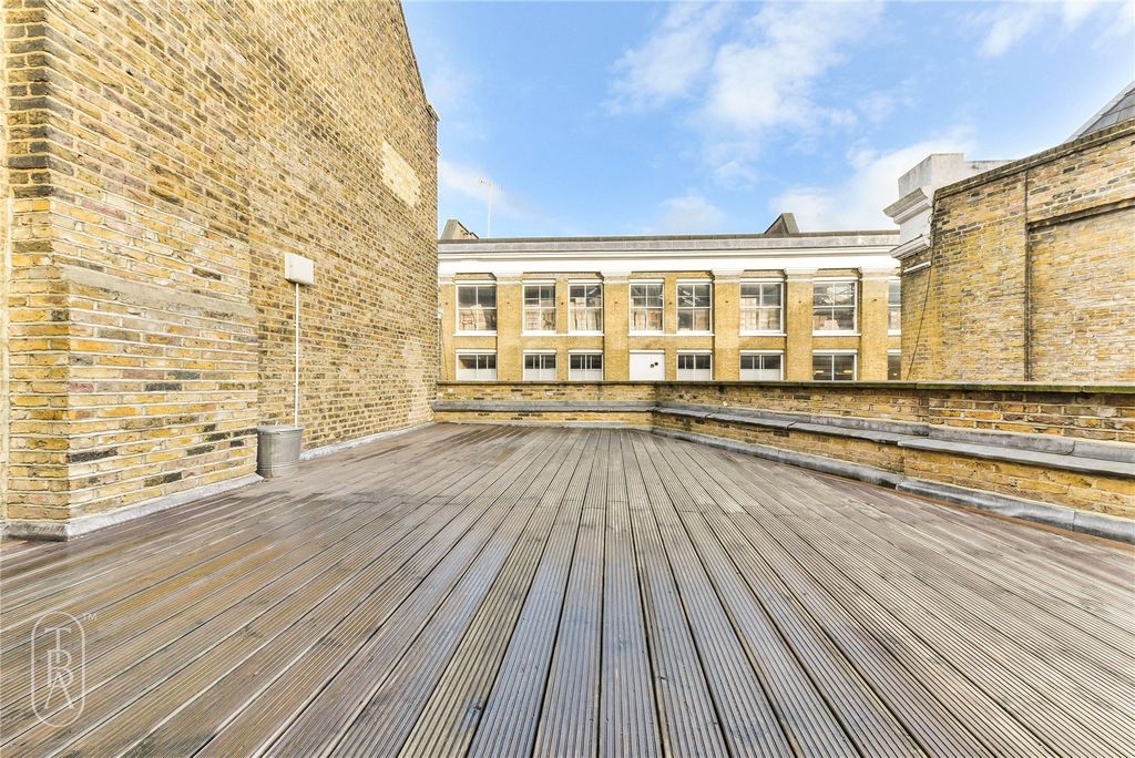 Property photo 3 of 8 Picture No. 03