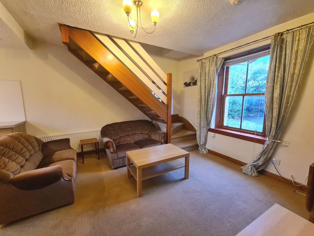 Property photo 3 of 4