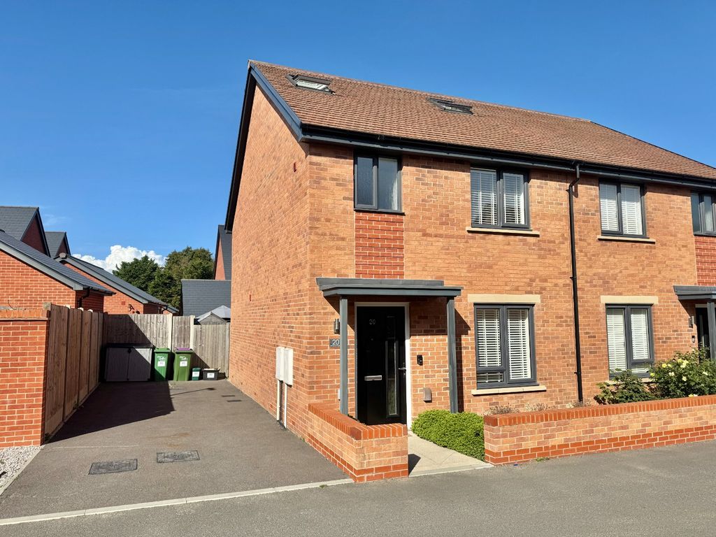 Property photo 1 of 16 Dragoon Place
