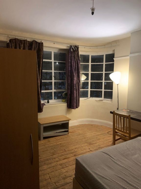 Property photo 2 of 5