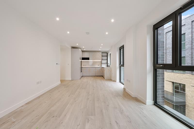 Property photo 1 of 13 Hawker House, 59 (6).Jpg