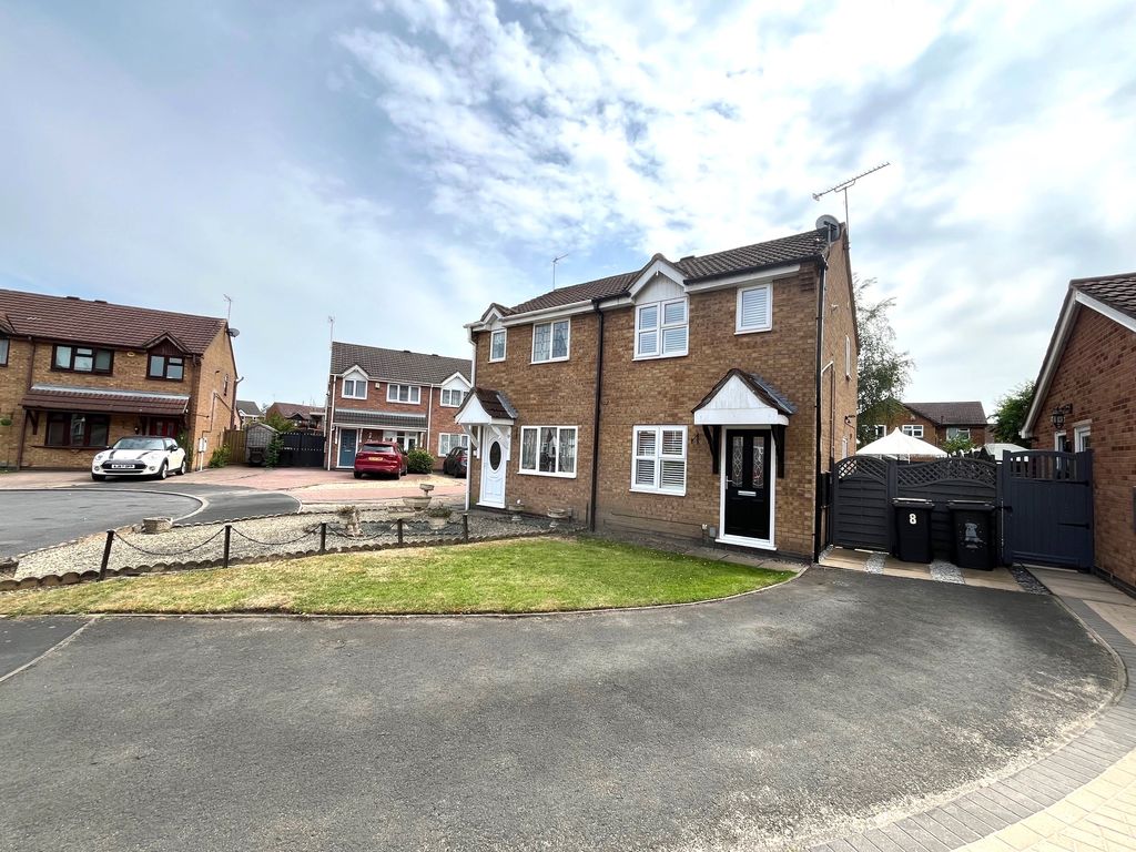 Property photo 1 of 19 Img_1694