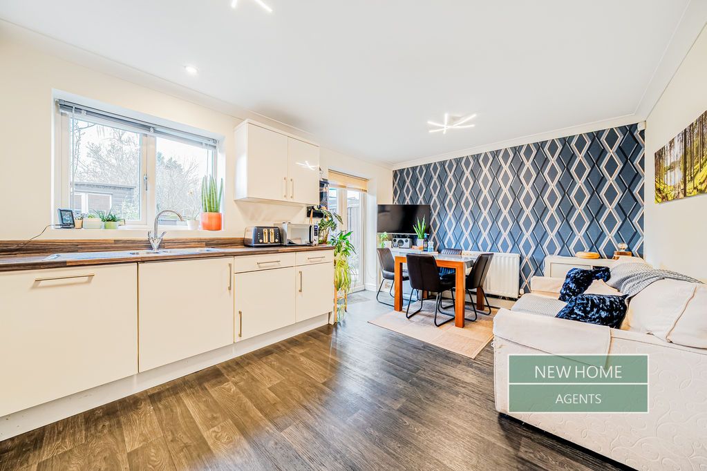 Property photo 2 of 21 Photo 8