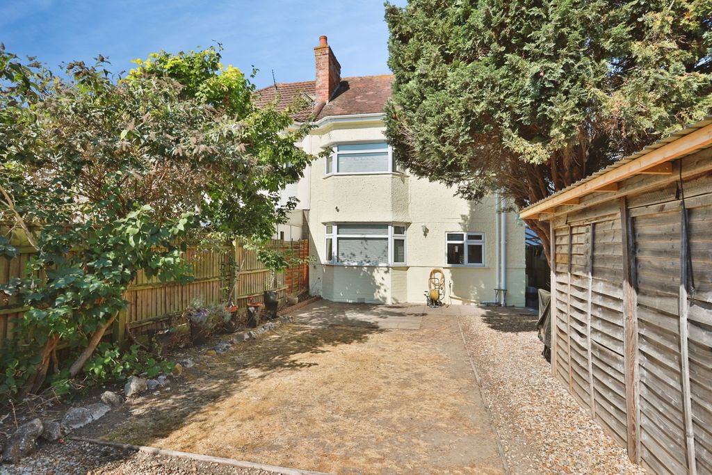 Property photo 2 of 20 Pbox-Img.Jpg
