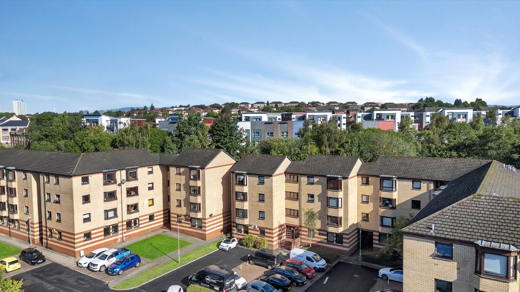 Property photo 1 of 21 1-Print-6 Leyden Court Flat 2.1_32