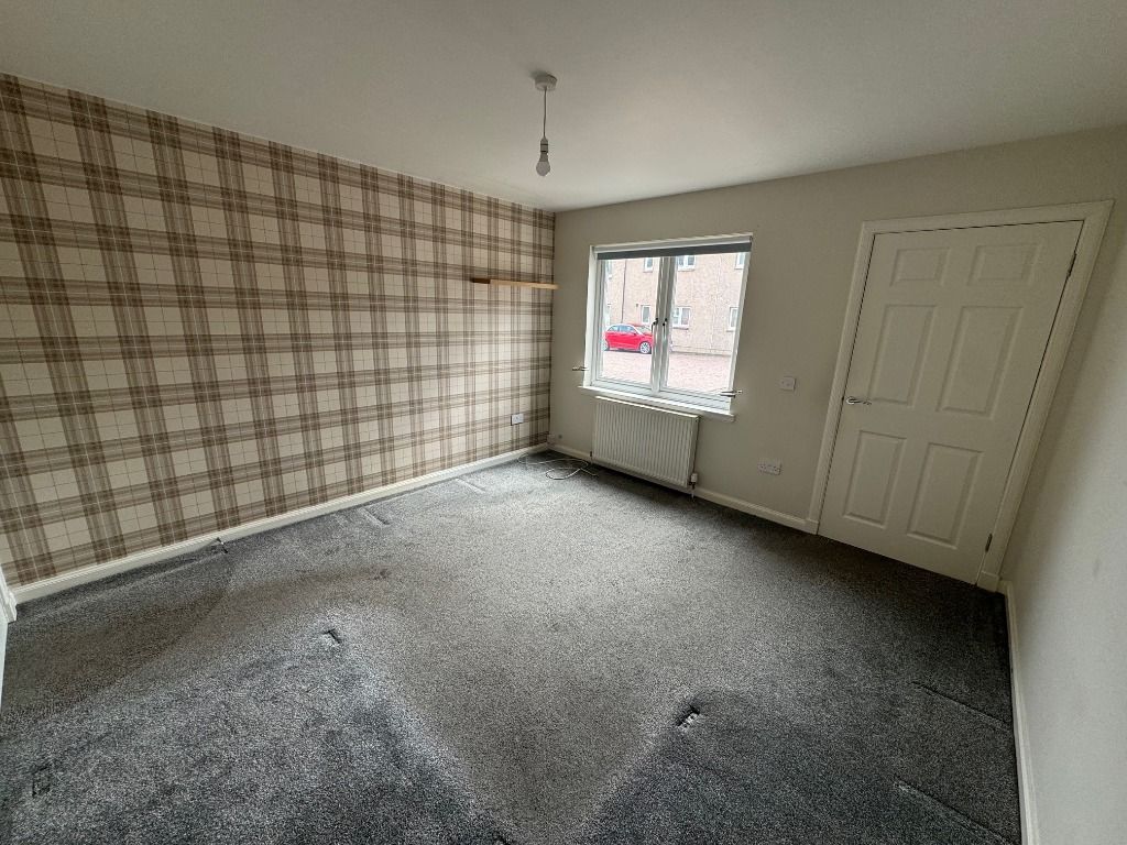 Property photo 3 of 9 Photo 3