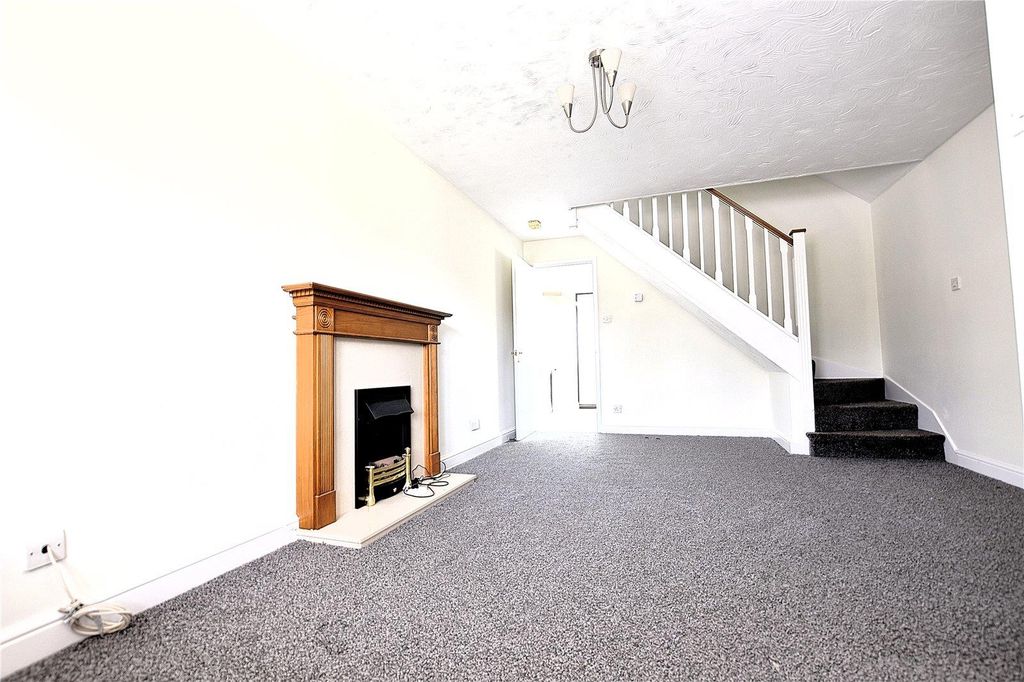 Property photo 2 of 8 1.Jpg