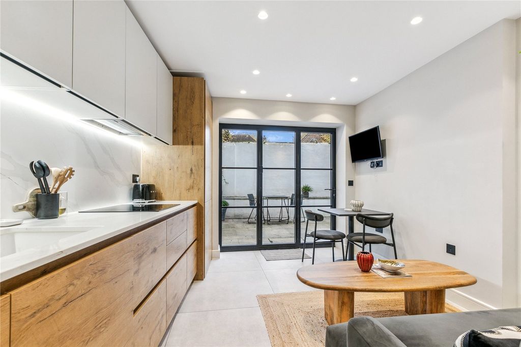 Property photo 1 of 12 Kitchen
