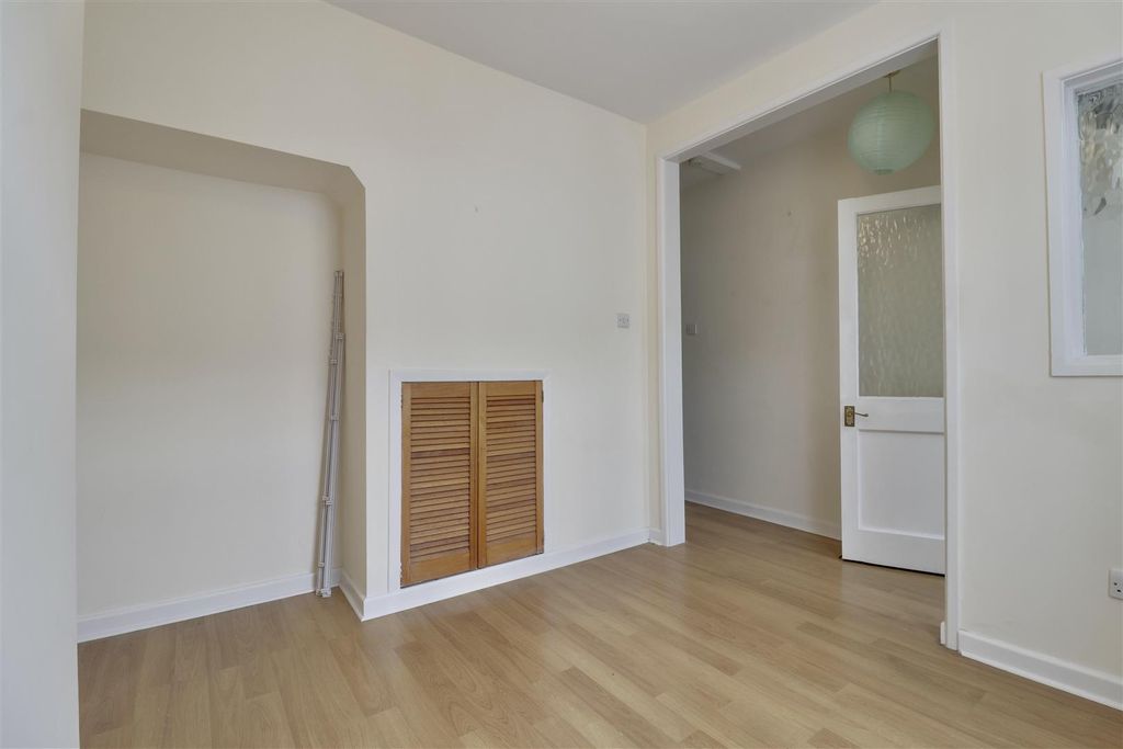 Property photo 3 of 14 72279Cac-51A8-430A-A841-Ea1782Ed9516_1_201_A.Jpeg