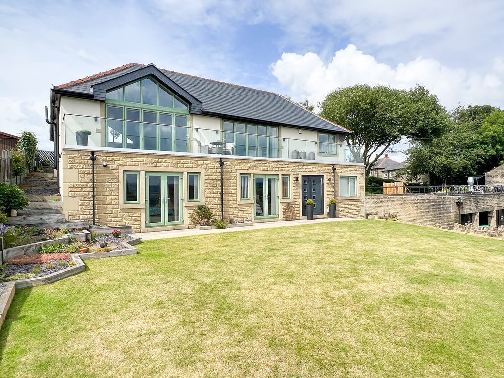 Property photo 1 of 45