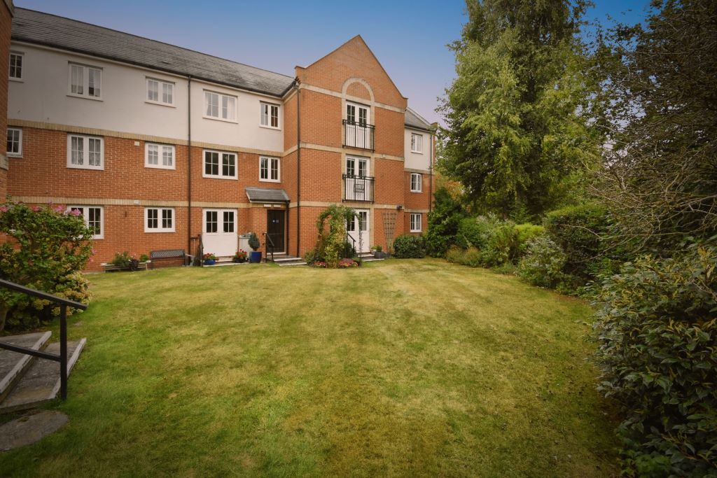 Property photo 1 of 15