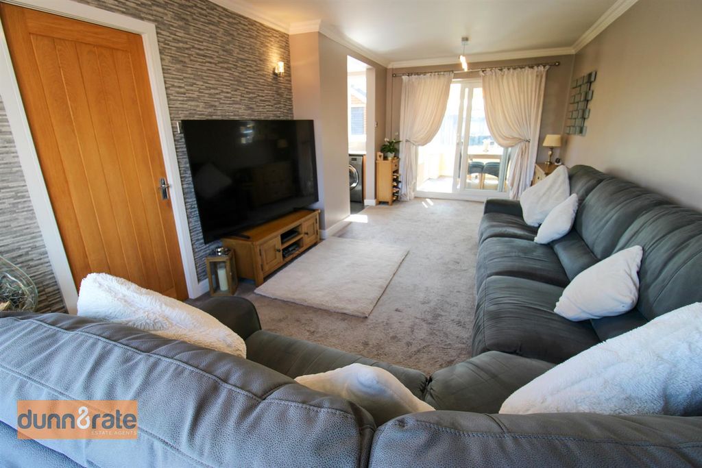 Property photo 2 of 20 Img_0057.Jpg