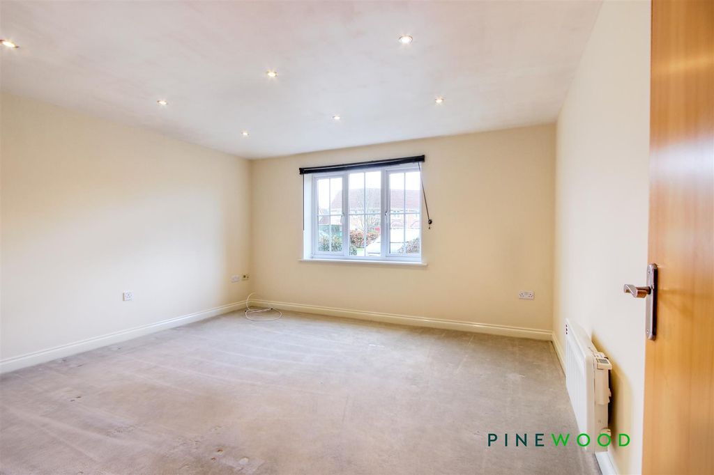 Property photo 3 of 11 Lounge Diner