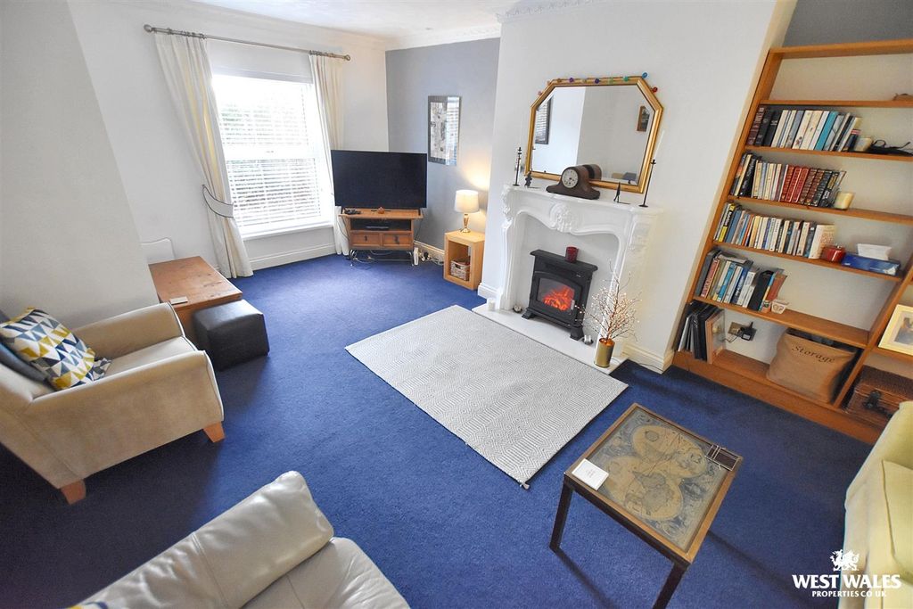 Property photo 3 of 35 20 (13).Jpg