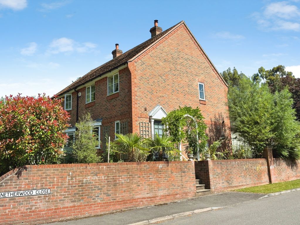 Property photo 1 of 18 Pbox-Img.Jpg