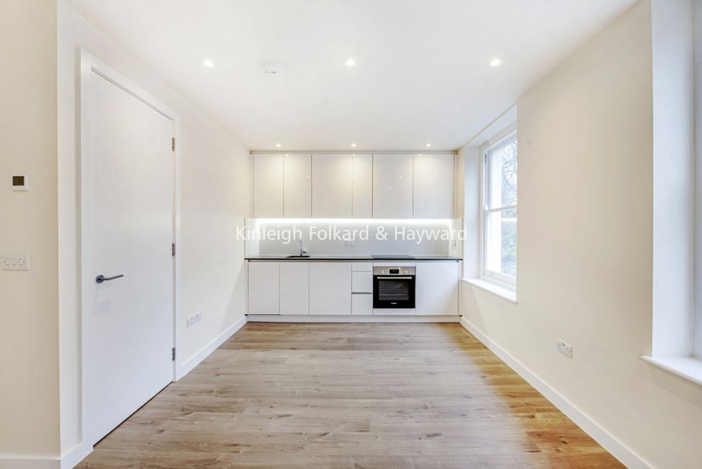 Property photo 1 of 6 9829d0A2-4A9E-49d2-8