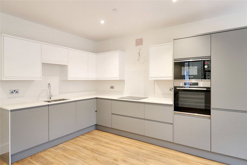 Property photo 2 of 11 Picture No. 08