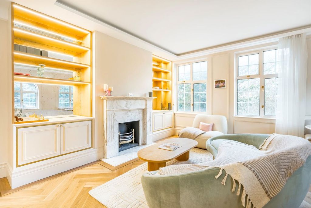 Property photo 2 of 5